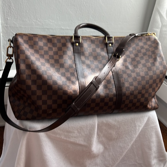 LOUIS VUITTON DAMIER EBENE KEEPALL 55 BANDOULIERE SHOULDER BAG - Picture 3 of 12